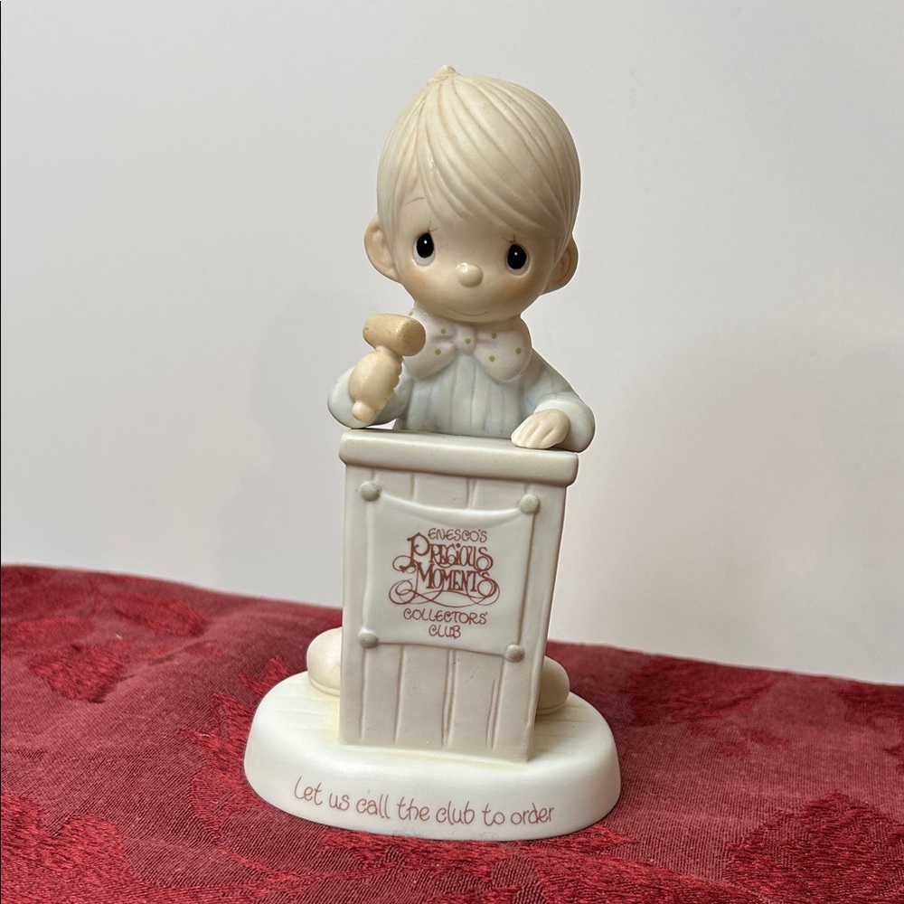 Precious Moments Collectors Club 1982 Jonathan & David E0303‎